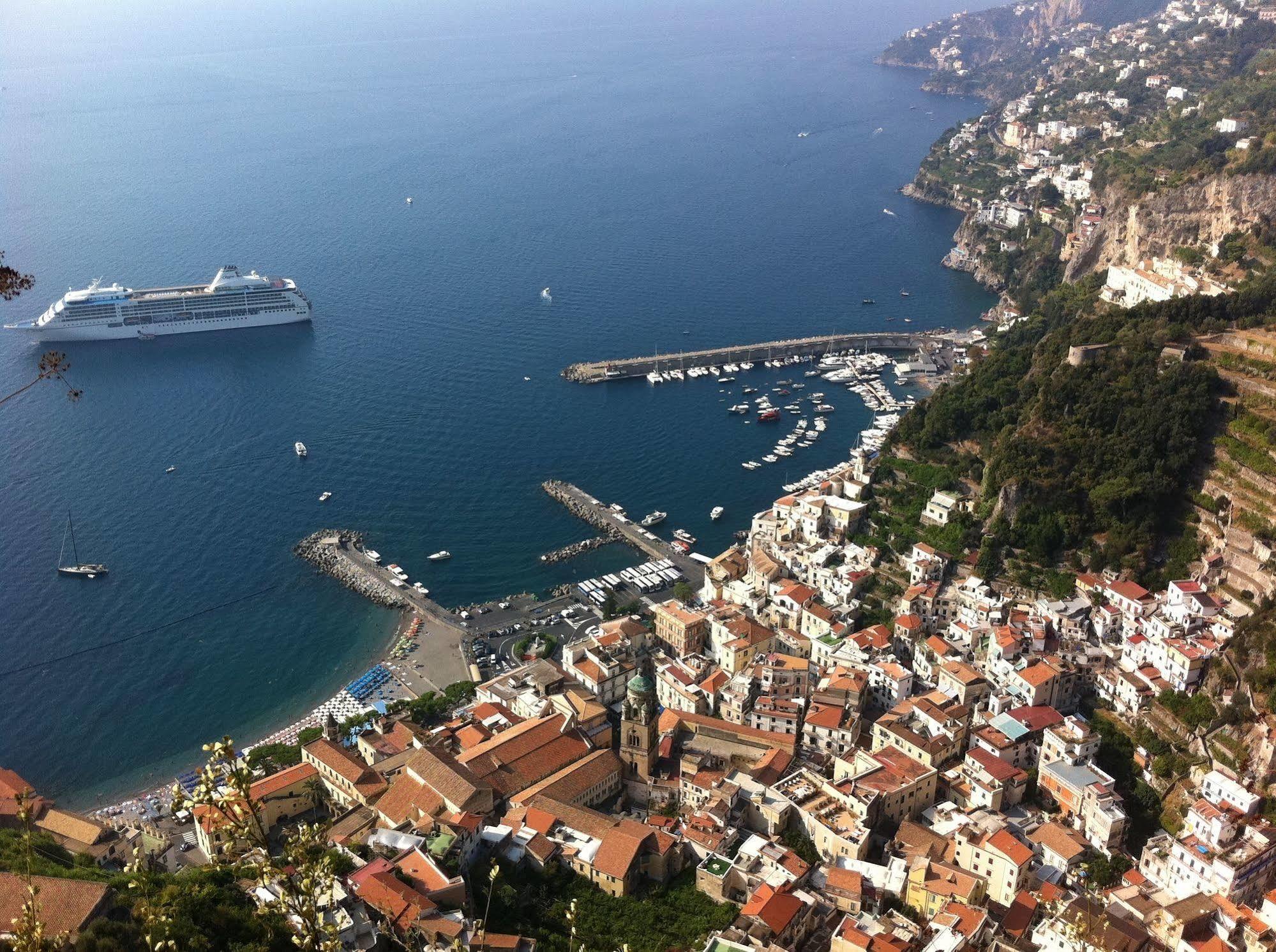 Albergo L'Antico Convitto Amalfi Eksteriør bilde